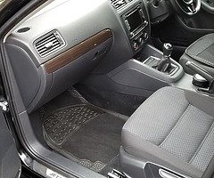 151 VW Jetta 1.2tdi low mileage - Image 8/9