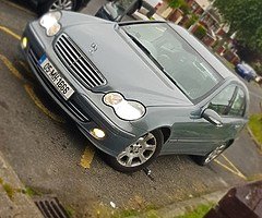 Mercedes benz c200 2.2cdi Automatic