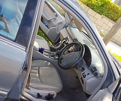 Mercedes benz c200 2.2cdi Automatic - Image 8/10