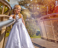 Photographer - Image 6/10