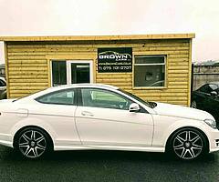 2012 Mercedes C-Class Sport C250 AMG SPORT + CDI BLUE