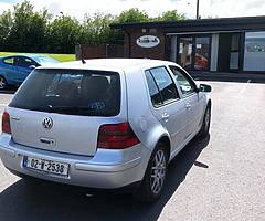 Volkswagen golf gti