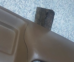 Complete ke70 4dr interior - Image 8/9