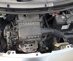 Toyot yaris and Vauxhall astra - Image 10/10