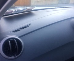 White seat Ibiza - Image 7/7