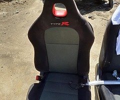 Clear Honda parts - Image 3/6
