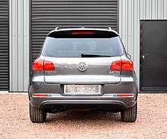 2012 Vw Tiguan R-LINE 4x4 - Image 4/10