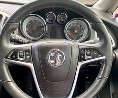 2014 VAUXHALL ASTRA 2.0 DIESEL ELITE - Image 9/10