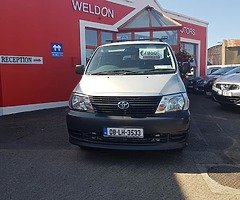 2008 Toyota Hiace Van