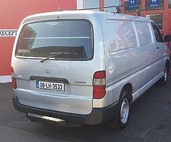 2008 Toyota Hiace Van - Image 4/10