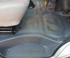 2008 Toyota Hiace Van - Image 10/10