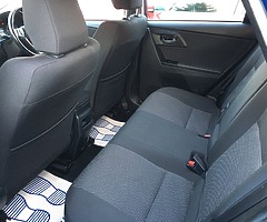 SEPT 2015 TOYOTA AURIS ICON HYBRID VVTI - Image 8/10