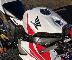 2004 CBR1000RR - Image 3/10