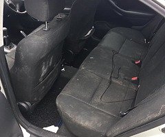 05 avensis - Image 5/6