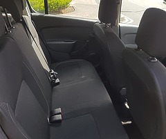 Dacia Sandero 2018 - Image 8/8