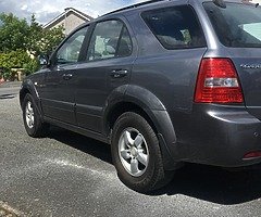 2009 Kia Sorento - Image 3/6