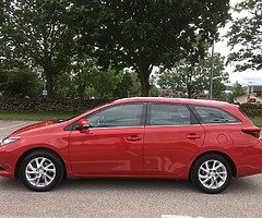 SEPT 2015 TOYOTA AURIS HYBRID BUSINESS EDITION FACELIFT - Image 3/10