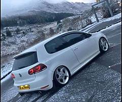 Testing the water - Image 3/3