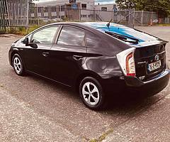 Toyota prius 2015 - Image 5/10