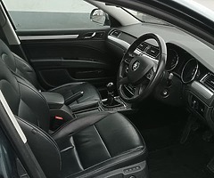 Skoda Superb Estate 2014 - Image 9/10