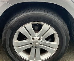 Genuine mercedes ml gl R19 alloys for sale