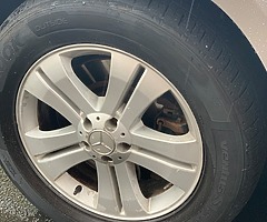 Genuine mercedes ml gl R19 alloys for sale - Image 5/5