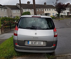 VERY CLEAN RENAULT SCENIC 7 Seats (JUST SERVICED) MAKE ME AN OFFER.. - Image 2/10
