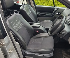 VERY CLEAN RENAULT SCENIC 7 Seats (JUST SERVICED) MAKE ME AN OFFER.. - Image 9/10