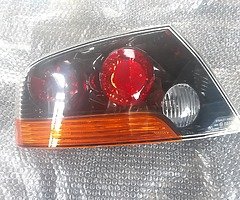 MITSUBISHI EVO 8 TAIL8GHT - Image 3/9