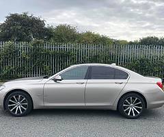 11 BMW 740 Diesel , 306BHP