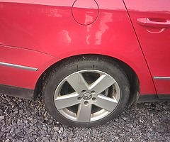 1.9 07 passat for breaking - Image 3/3