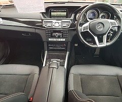 Mercedes-Benz E-Class - Image 9/10