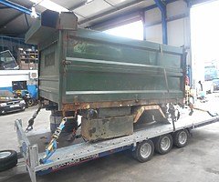 FOR SALE: 3 way Tipping Body - Image 4/8