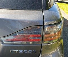 Lexus ct200h hibrid - Image 7/9