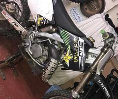 Kx 125 there needs piston