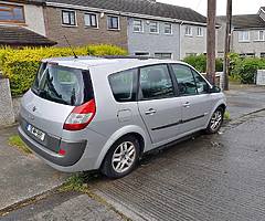 MAKE ME AN OFFER.7 SEATS Renault Scenic very clean 2nd owner (JUST SERVICED)