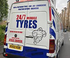 Mobile tyre van for