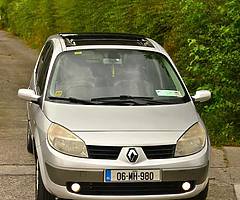 MAKE ME AN OFFER 7 SEATS JUST SERVICED SCENIC VERY CLEAN ONLY 2ND OWNER