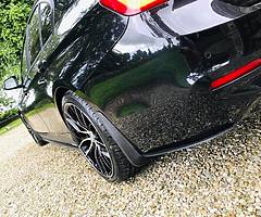 2016 BMW Series 3 - Image 10/10
