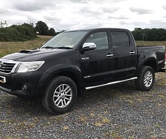 2012 toyota hilux invincible
