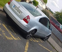 2003 Volkswagen Passat - Image 3/10