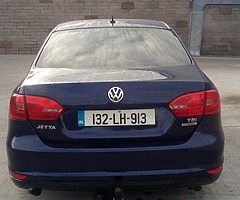 132 Volkswagen Bora 1.6 TDI BlueMotion - Image 3/10