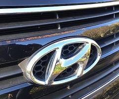 2017 Hyundai SE 2.5CRDi Automatic 8 Seater - Image 8/25