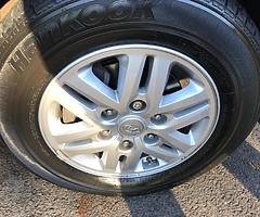 2017 Hyundai SE 2.5CRDi Automatic 8 Seater - Image 11/25