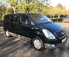 2017 Hyundai SE 2.5CRDi Automatic 8 Seater - Image 24/25