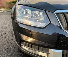 2015 Skoda Yeti 2.0 TDi CR 4x4 with 41k - Image 9/26