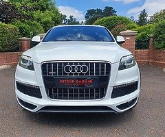 **2012 Audi Q7 S Line Plus 3.0 V6 TDI (Auto, Privacy Glass, Sat Nav, Reverse Camera, 7 seater)**