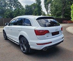 **2012 Audi Q7 S Line Plus 3.0 V6 TDI (Auto, Privacy Glass, Sat Nav, Reverse Camera, 7 seater)** - Image 3/7