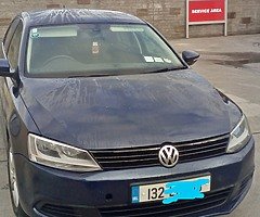 132 1.6 tdi Volkswagen Jetta - Image 1/10