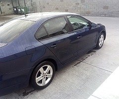 132 1.6 tdi Volkswagen Jetta - Image 5/10